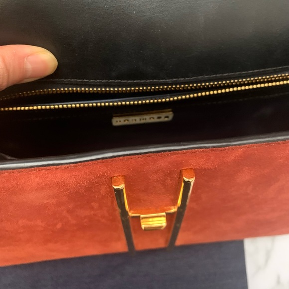 Hayward Suede crossbody bag - Picture 3 of 10